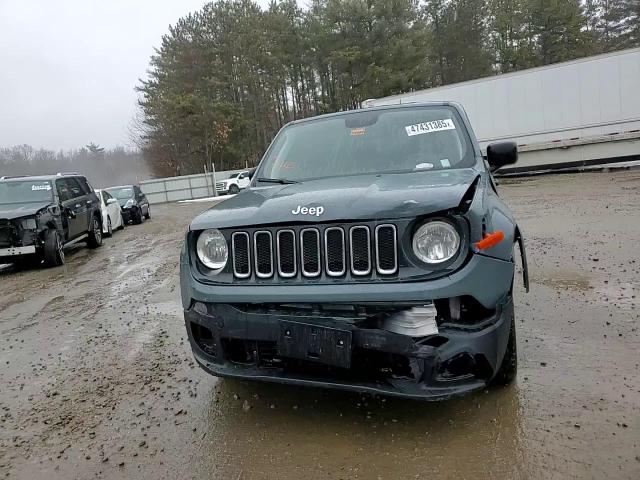 2018 Jeep Renegade - Image 12