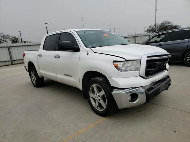 2010 Toyota Tundra - Image 11