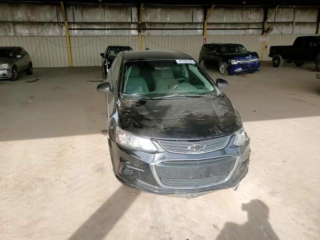 2017 Chevrolet Sonic - Image 10