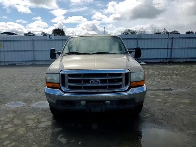 2001 Ford F250 - Image 11
