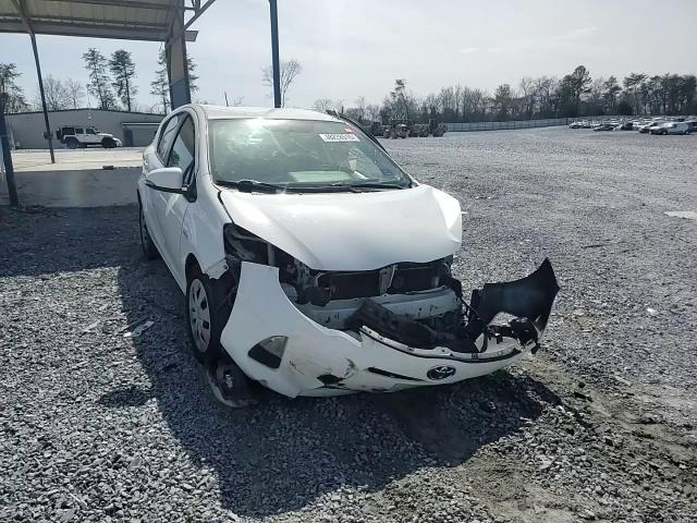 2012 Toyota Prius - Image 10
