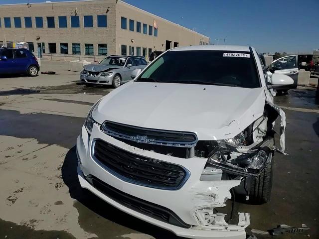 2015 Chevrolet Cruze - Image 13