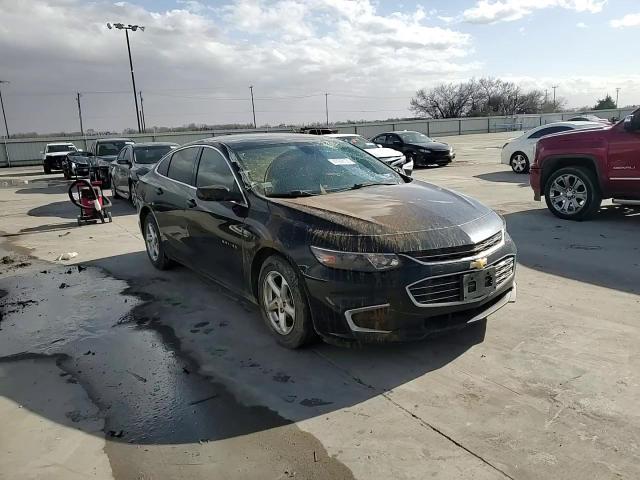 2018 Chevrolet Malibu - Image 11