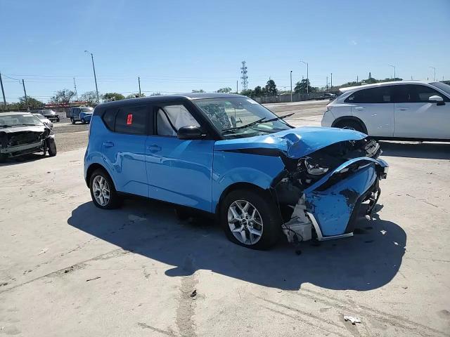 2023 Kia Soul - Image 10