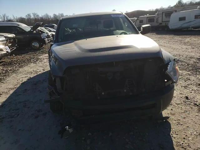 2012 Dodge RAM - Image 11