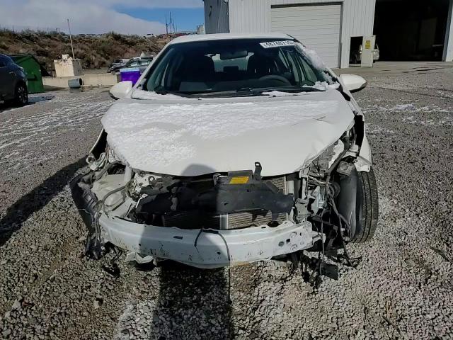 2012 Toyota Prius - Image 12