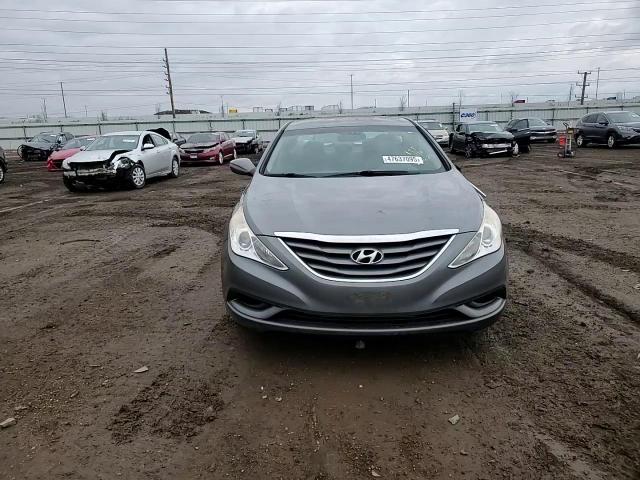 2011 Hyundai Sonata - Image 11