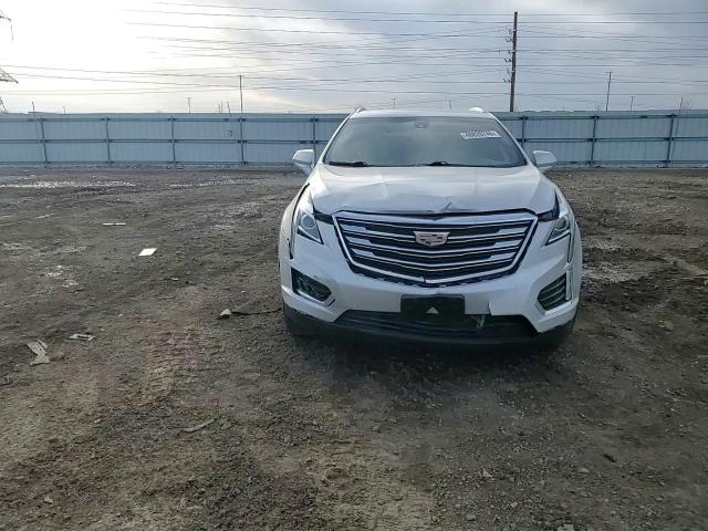 2018 Cadillac XT5 - Image 11