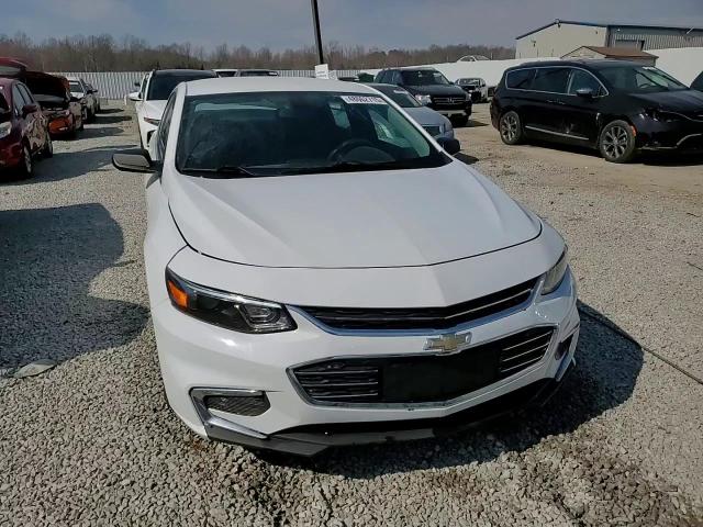 2017 Chevrolet Malibu - Image 13