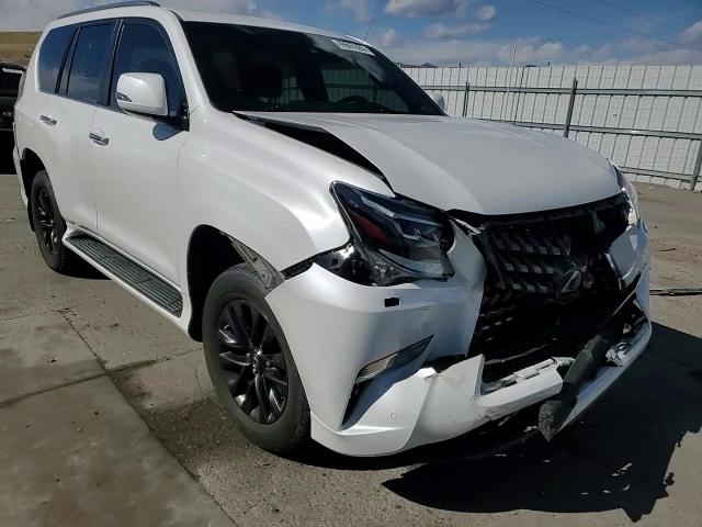 2021 Lexus GX - Image 12
