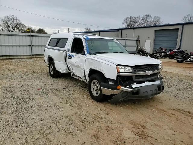 2003 Chevrolet Silverado - Image 10