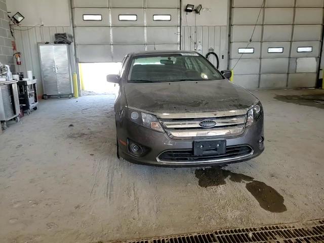 2010 Ford Fusion - Image 11