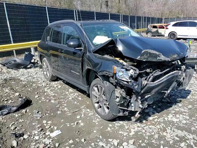 2017 Jeep Compass - Image 12