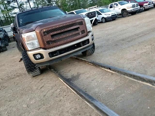 2011 Ford F250 - Image 11