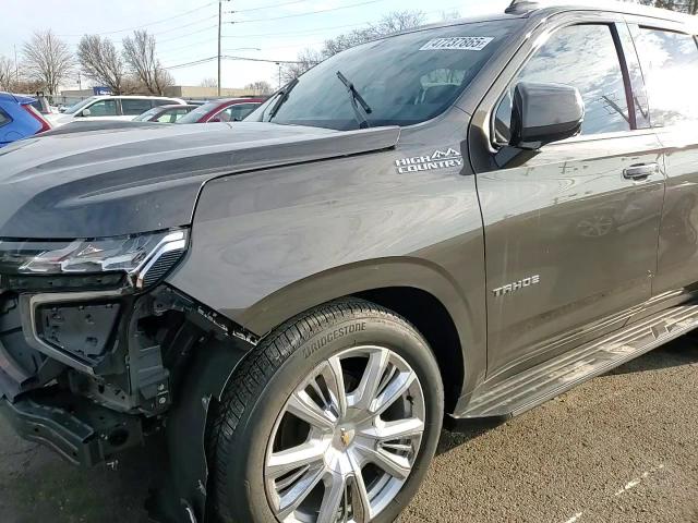 2021 Chevrolet Tahoe - Image 11