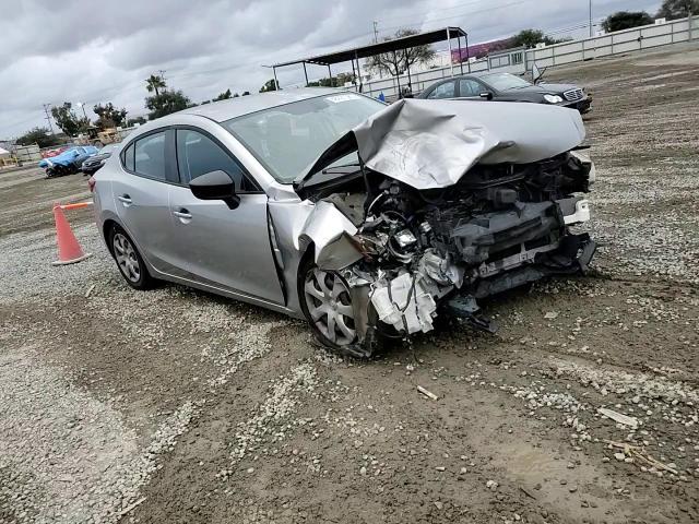 2014 Mazda 3 - Image 10