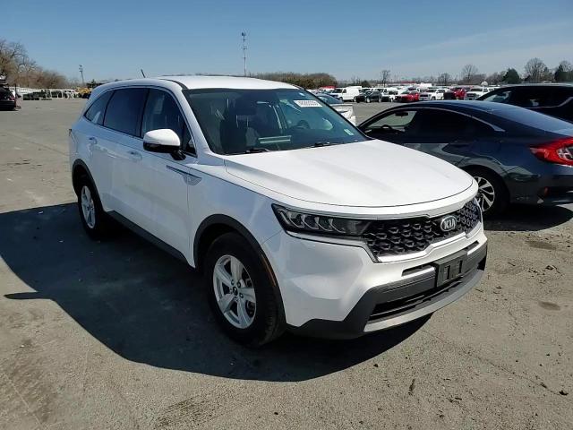 2021 Kia Sorento - Image 11