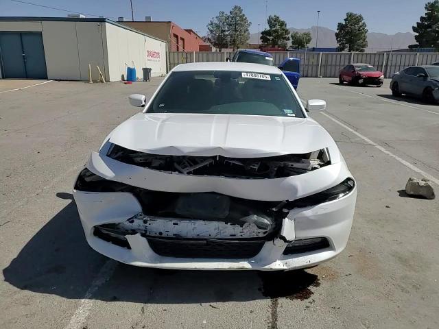 2015 Dodge Charger - Image 11