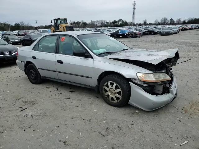2002 Honda Accord - Image 10