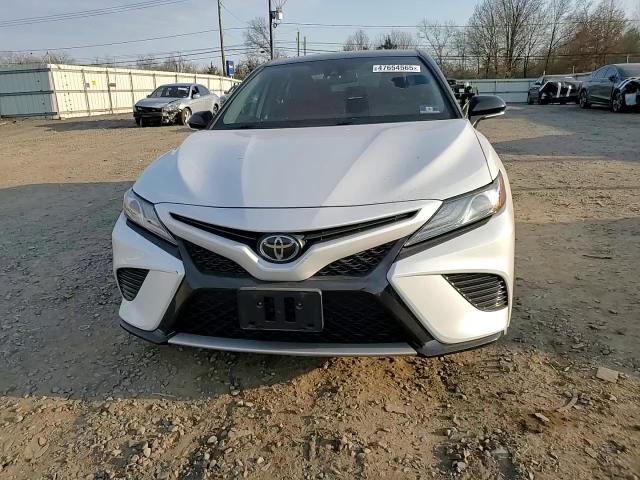 2019 Toyota Camry - Image 10