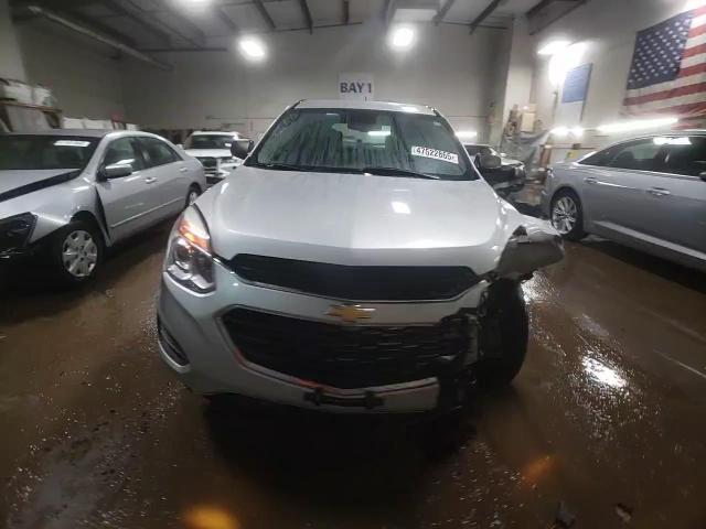 2017 Chevrolet Equinox - Image 13