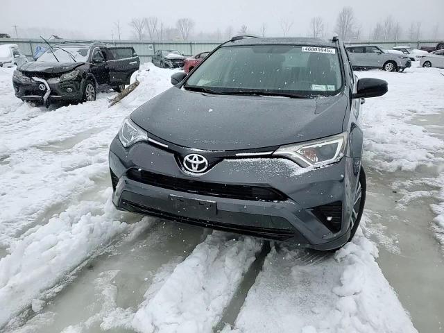2016 Toyota RAV 4 - Image 12
