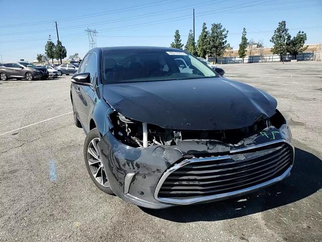 2016 Toyota Avalon - Image 11