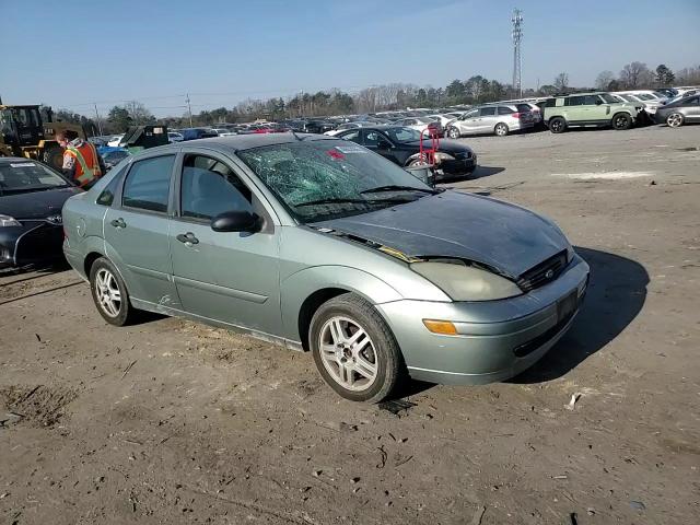 2004 Ford Focus - Image 11