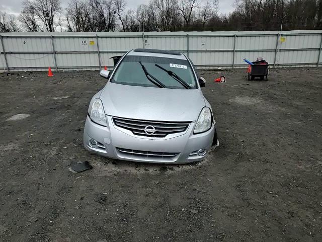 2012 Nissan Altima - Image 11