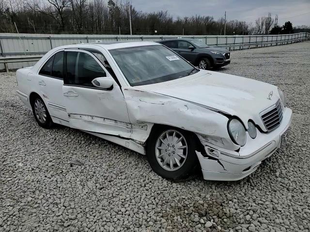 2000 Mercedes-Benz E-klasse - Image 11