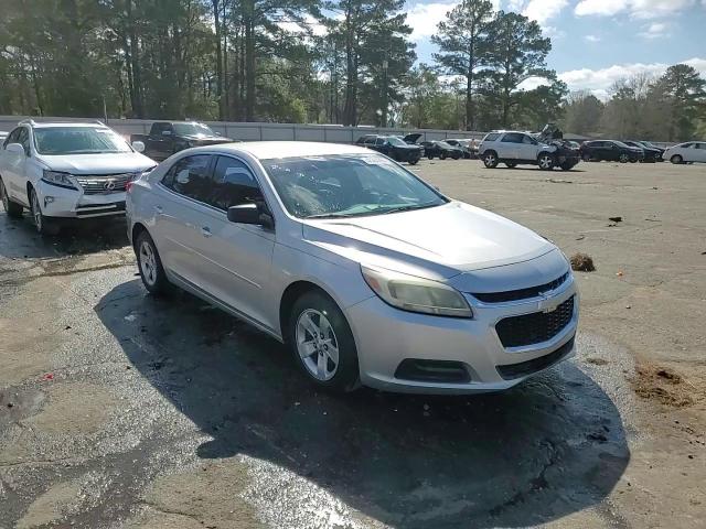 2015 Chevrolet Malibu - Image 13