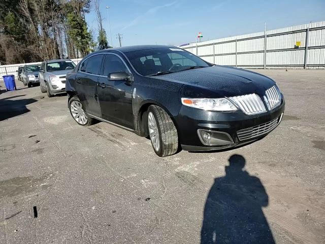 2011 Lincoln MKS - Image 10