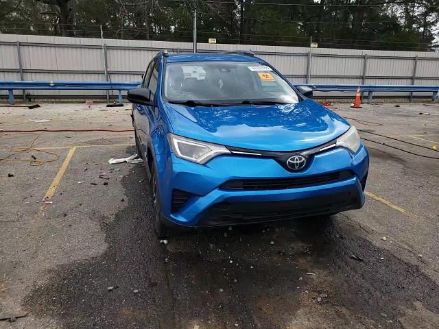 2018 Toyota RAV 4 - Image 15