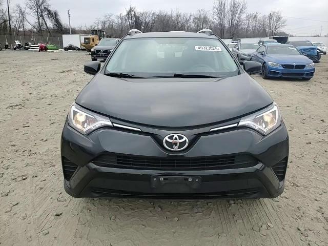 2016 Toyota RAV 4 - Image 11