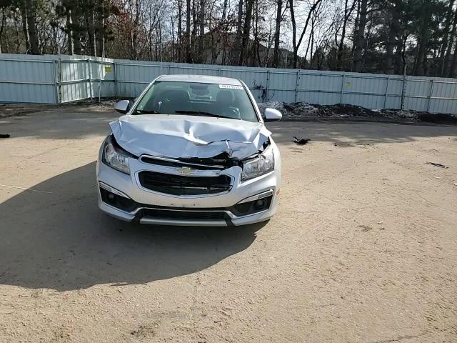2015 Chevrolet Cruze - Image 11