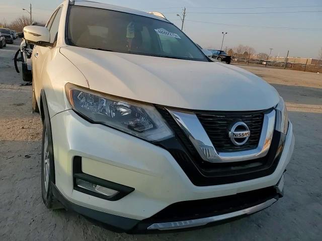 2017 Nissan Rogue - Image 12