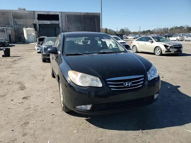 2010 Hyundai Elantra - Image 10