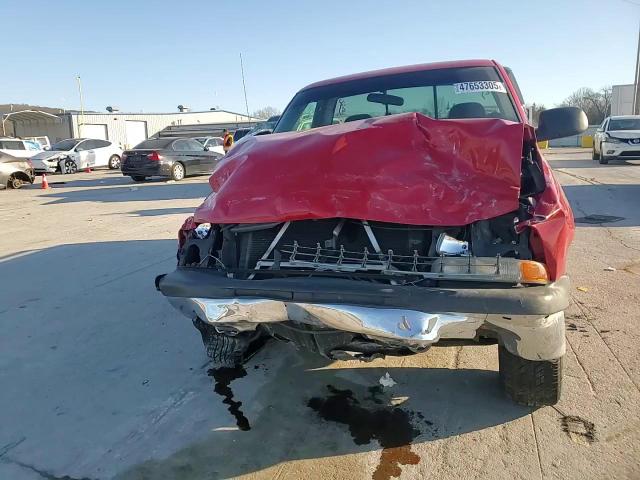 2000 Chevrolet Silverado - Image 11