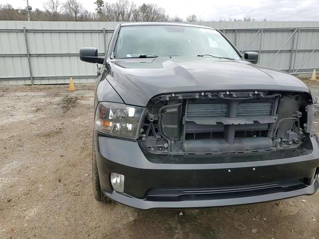 2015 RAM 1500 - Image 11