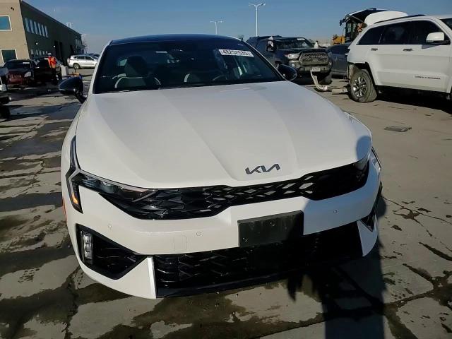 2025 Kia K5 - Image 14