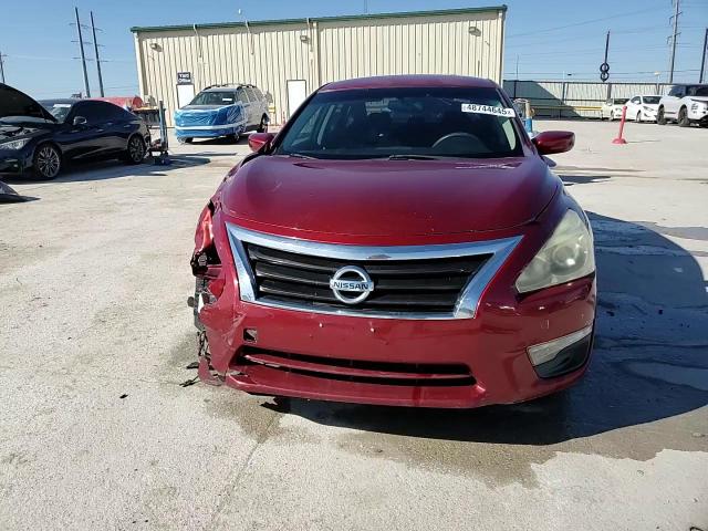 2015 Nissan Altima - Image 13