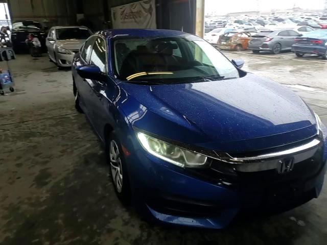 2016 Honda Civic - Image 10