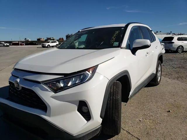 2020 Toyota RAV 4 - Image 12