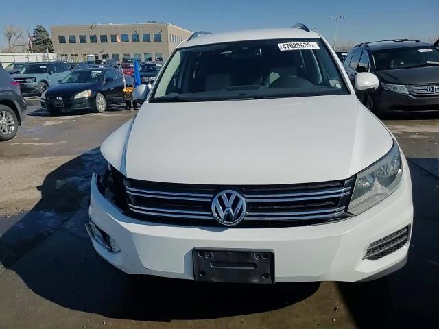 2017 Volkswagen Tiguan - Image 15