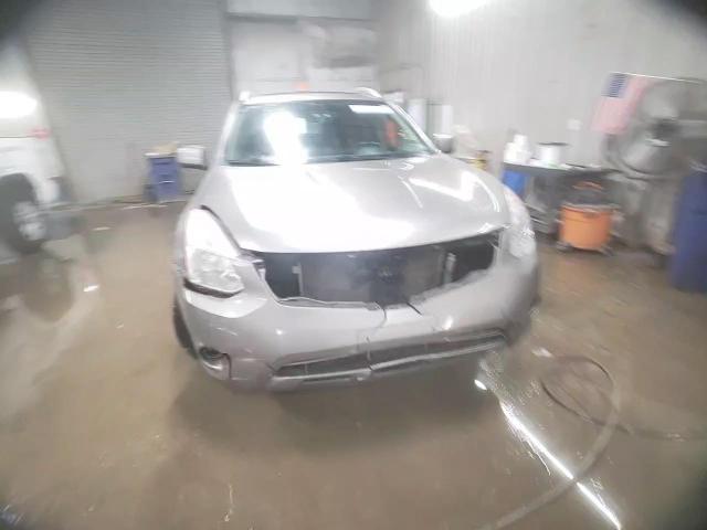2012 Nissan Rogue - Image 13