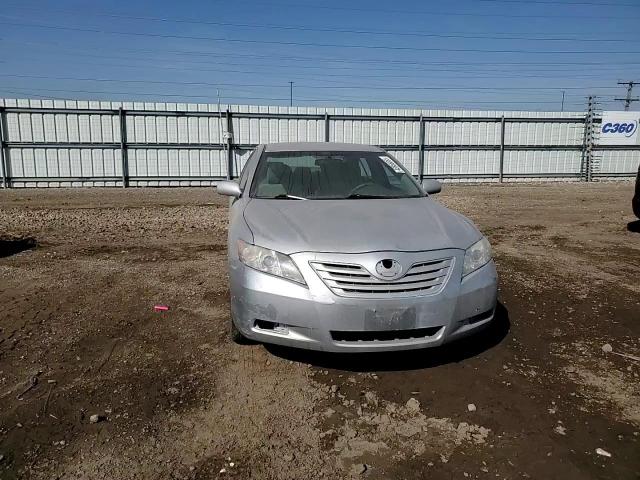 2009 Toyota Camry - Image 11