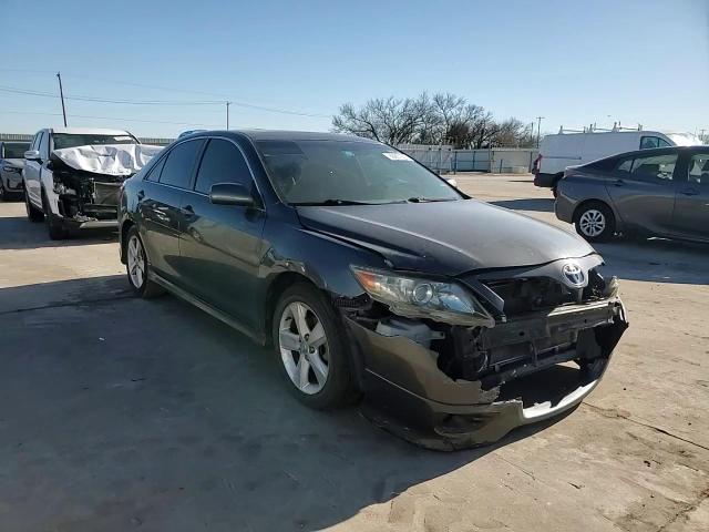 2011 Toyota Camry - Image 11