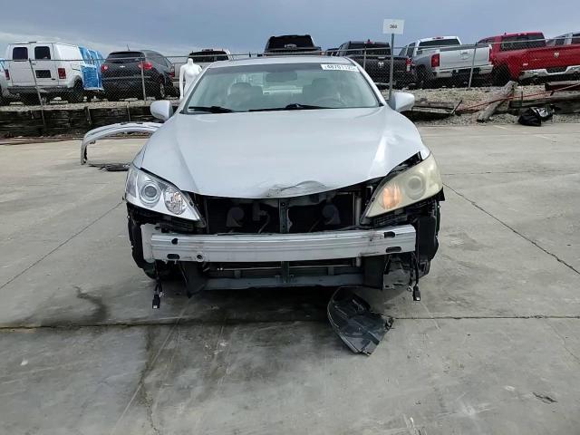 2009 Lexus ES - Image 10