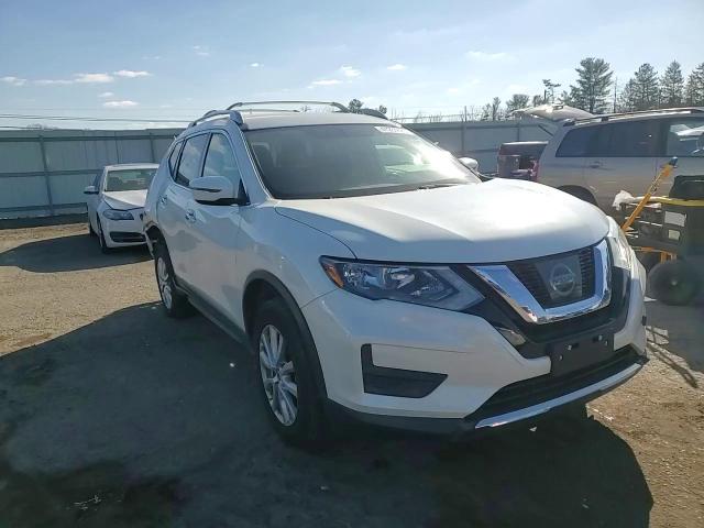 2017 Nissan Rogue - Image 12