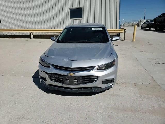 2018 Chevrolet Malibu - Image 11